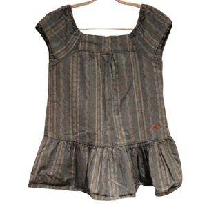 2/$20 🏷 Calvin Klein Light Denim Frill Tank Size 5